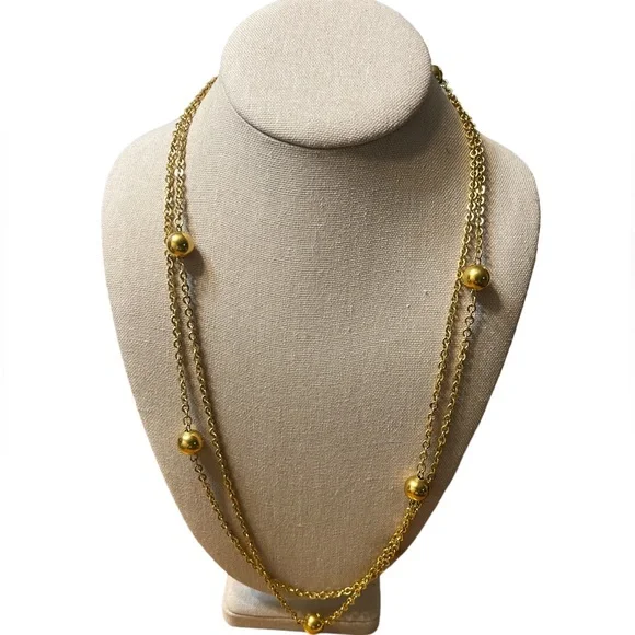 Gold Tone Monet Necklace - Picture 1 of 3